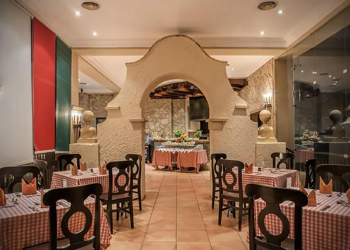 Continental Plaza 4*