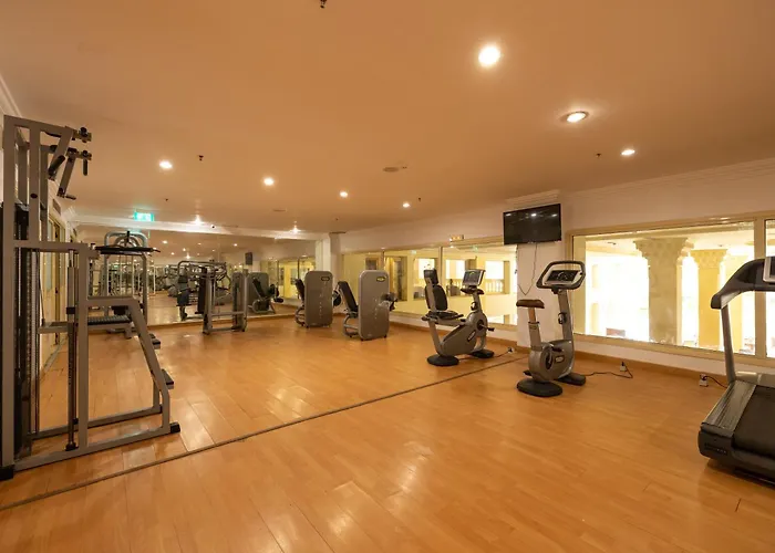 Continental Plaza Otel 4*