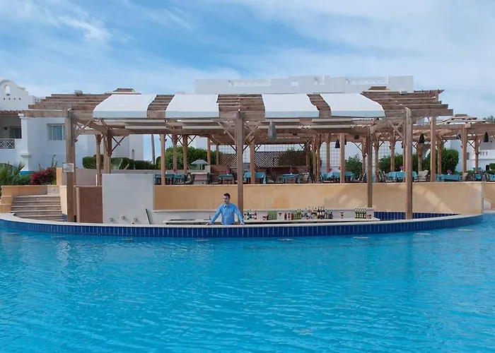 Otel Continental Plaza 4*